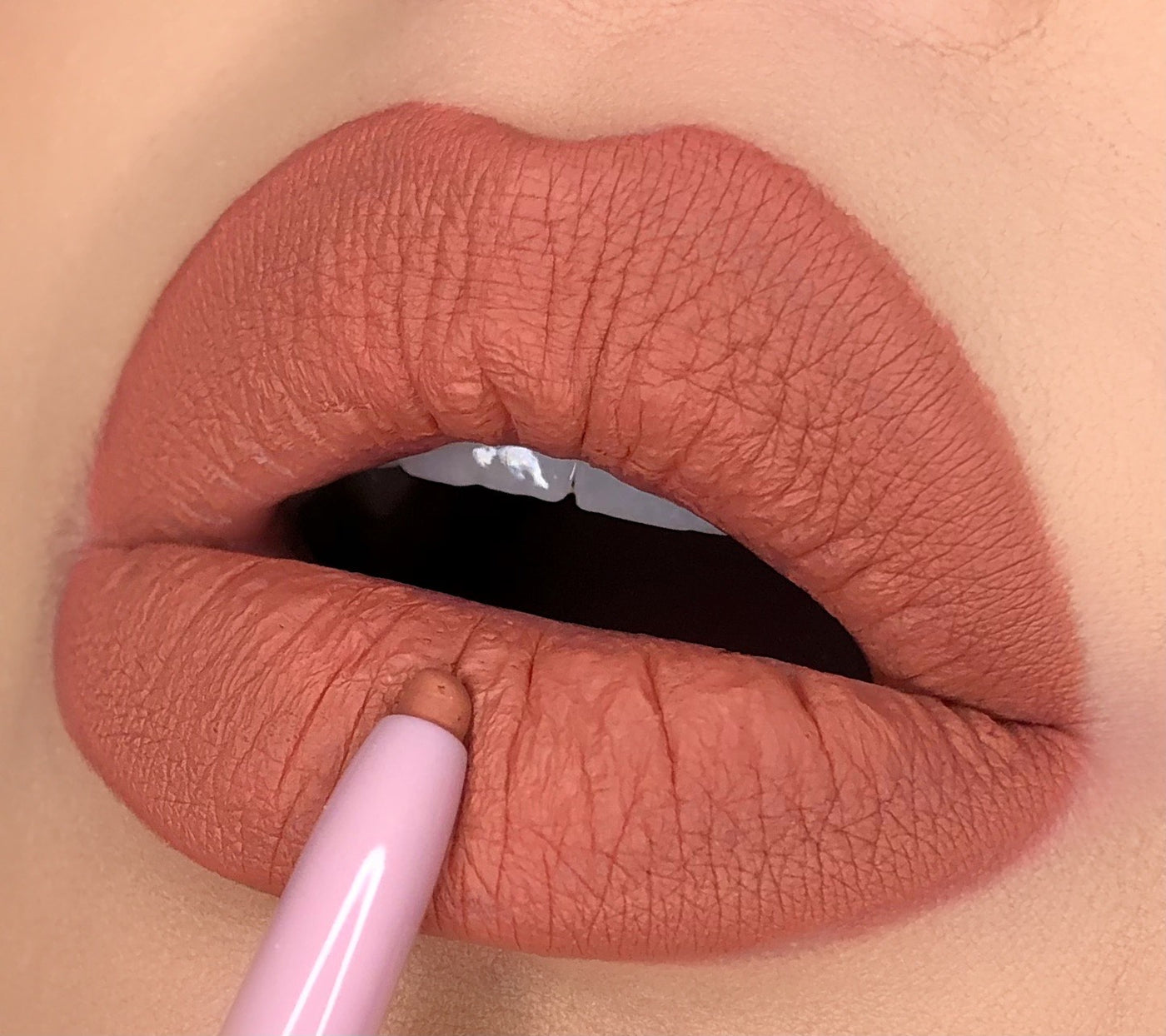 Mazapán Lipliner